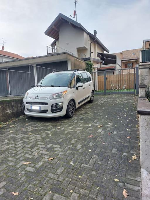 Smile Home! Graziosa Casa Con Parcheggio E Giardino Bovisio Masciago Экстерьер фото